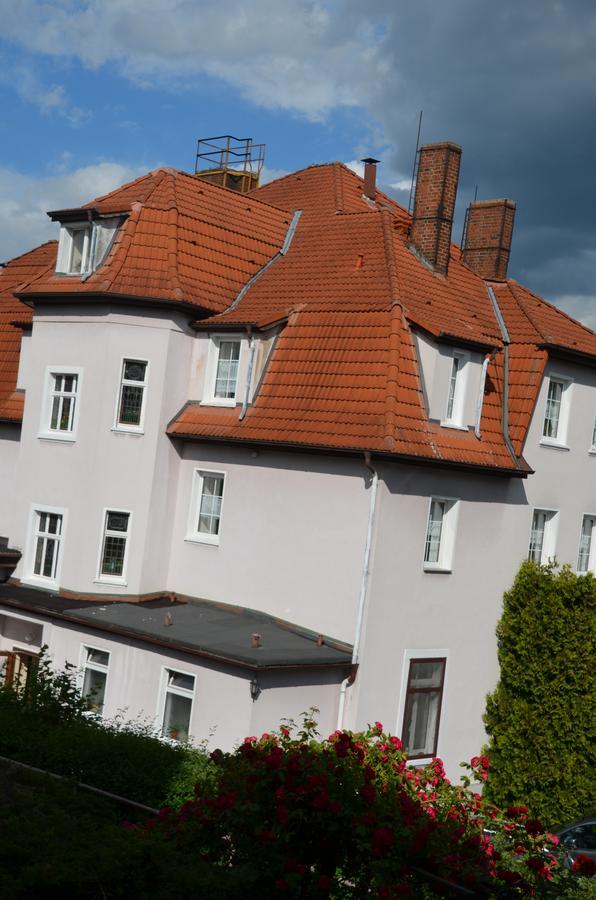Kurhaus Jonsdorf Hotell Exteriör bild